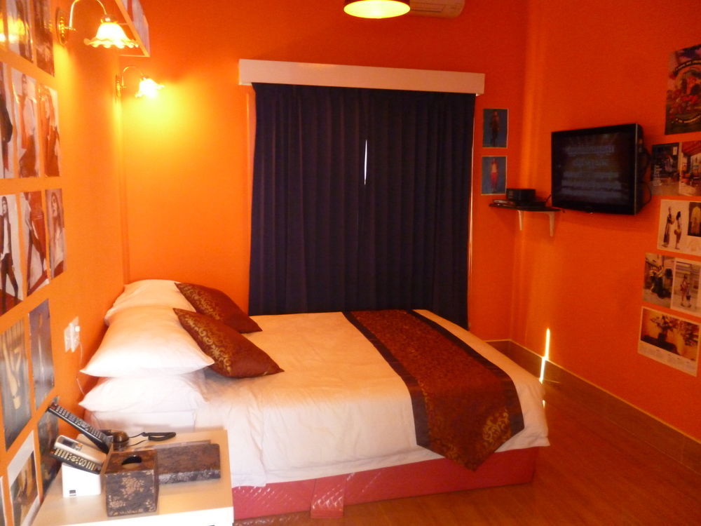 White Rabbit Hostel Siem Reap (Adults Only) Ngoại thất bức ảnh