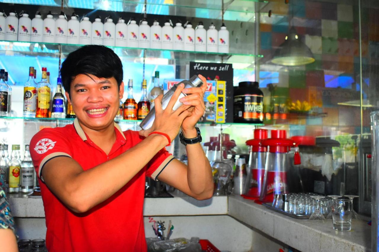 White Rabbit Hostel Siem Reap (Adults Only) Ngoại thất bức ảnh