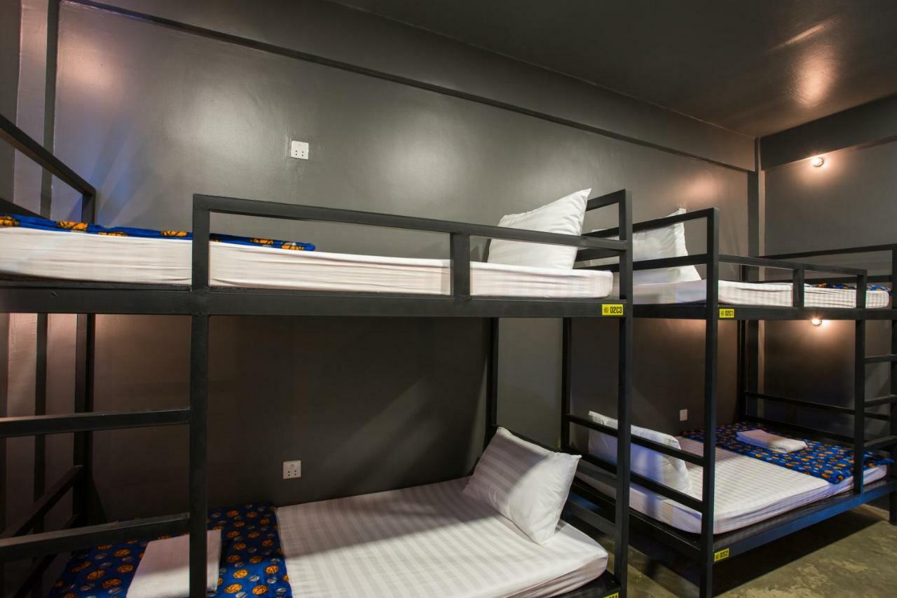 White Rabbit Hostel Siem Reap (Adults Only) Ngoại thất bức ảnh